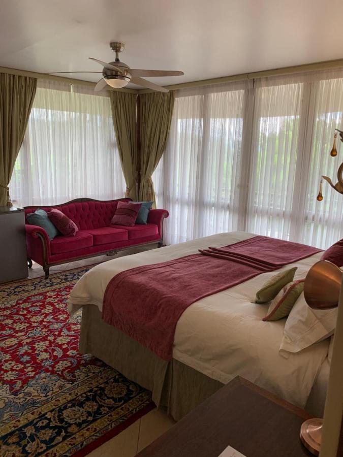 Mountain Rose Guesthouse Louis Trichardt Eksteriør billede