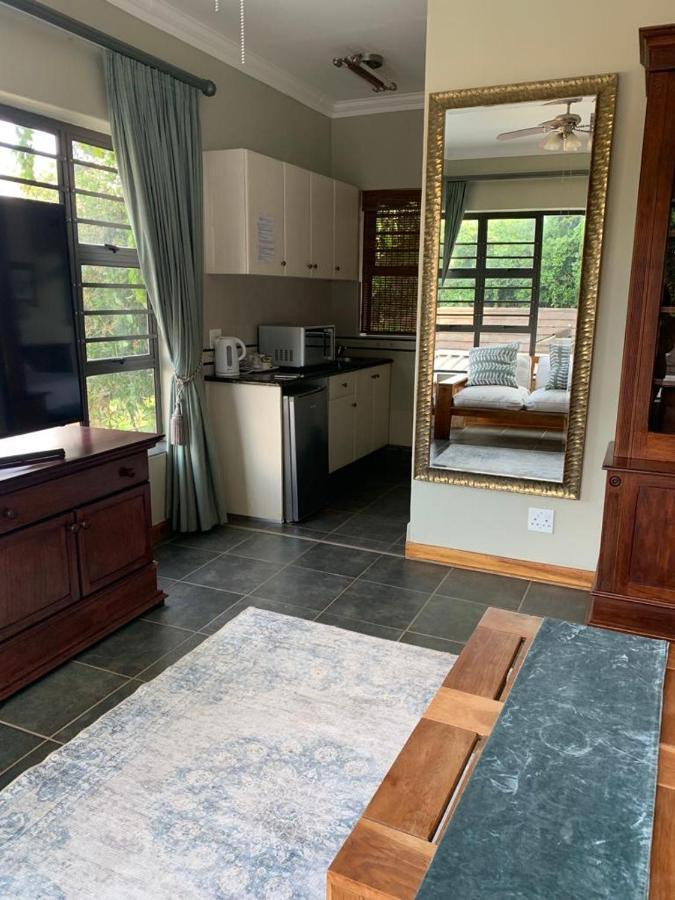 Mountain Rose Guesthouse Louis Trichardt Eksteriør billede
